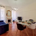 Le Lorraine Apartment *